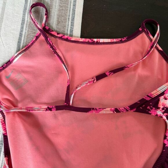 Nike Swim Solar Canopy Classic Tank Swimsuit Bordeaux 8 - Picture 7 of 9